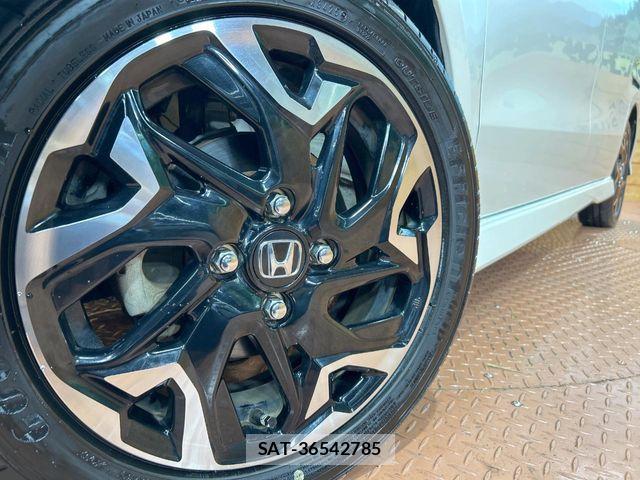 Honda N BOX CUSTOM 2017-12 8830712-12