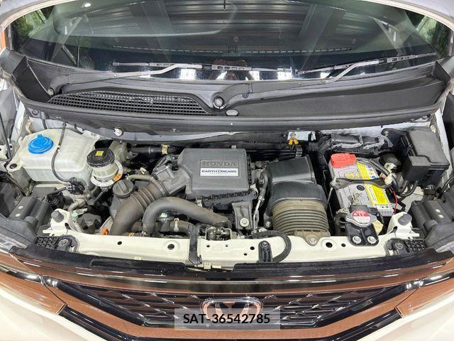 Honda N BOX CUSTOM 2017-12 8830712-17
