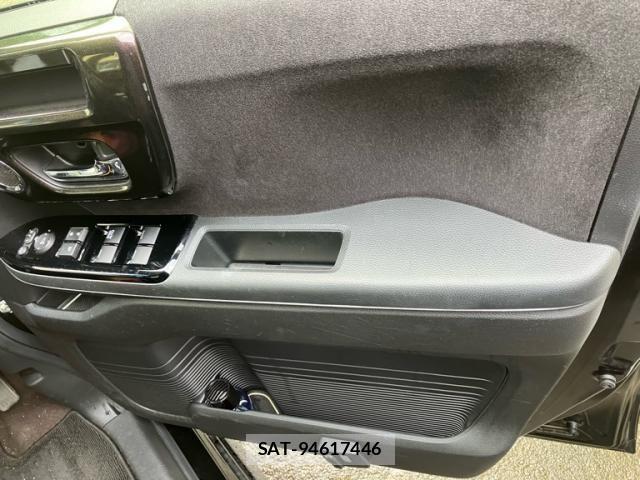 Honda N BOX CUSTOM 2020-02 8830719-10
