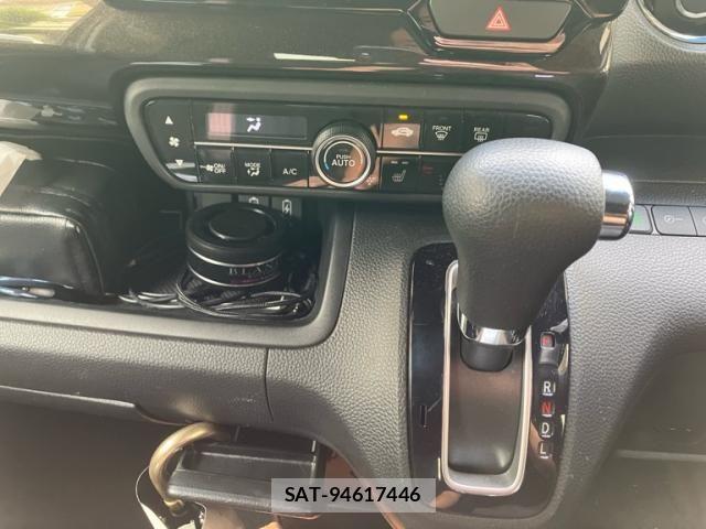 Honda N BOX CUSTOM 2020-02 8830719-18