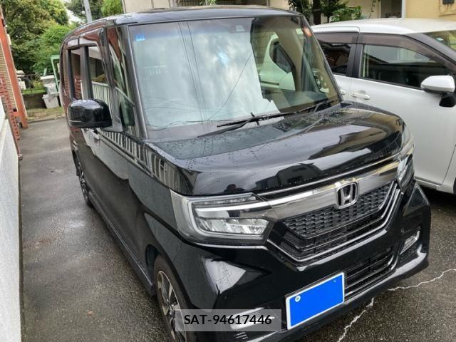 Honda N BOX CUSTOM 2020-02 8830719-1