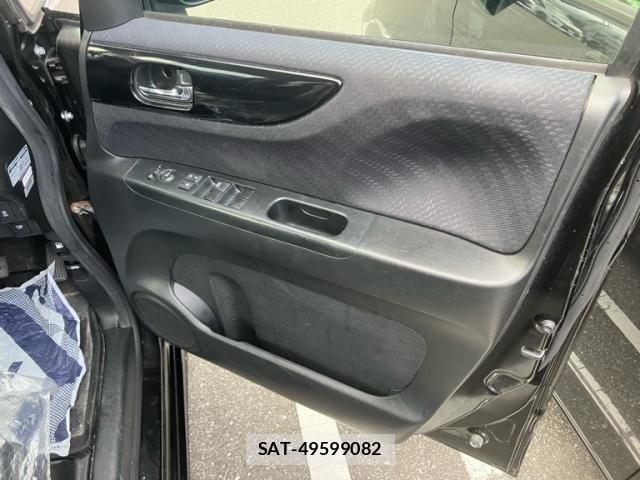 Honda N BOX CUSTOM 2014-01 8830756-10