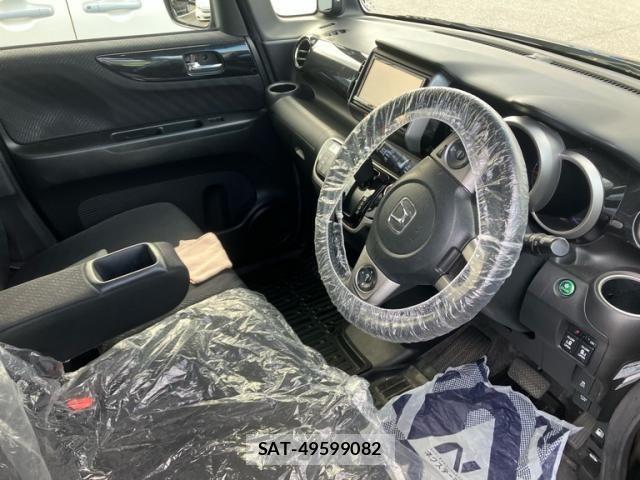 Honda N BOX CUSTOM 2014-01 8830756-11
