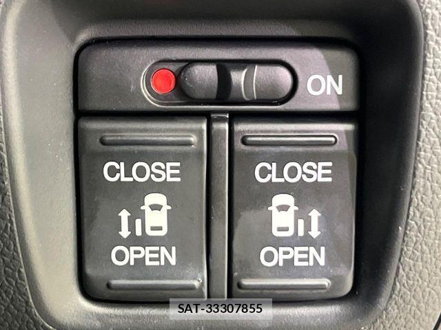Honda N BOX CUSTOM 2016-02 8830736-2