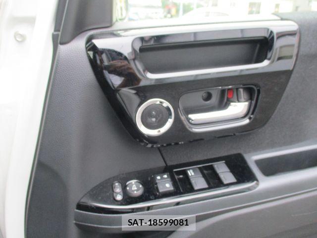 Honda N BOX CUSTOM 2022-12 8830718-14