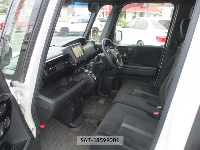 Honda N BOX CUSTOM 2022-12 8830718-17