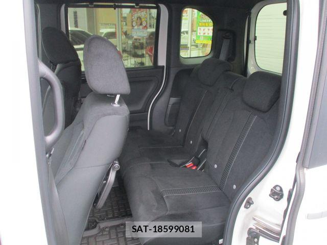 Honda N BOX CUSTOM 2022-12 8830718-18