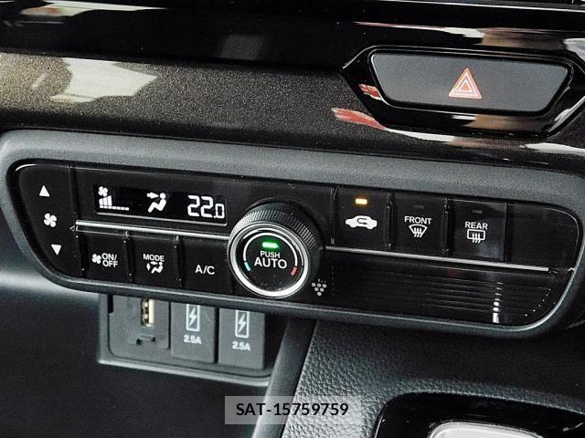 Honda N BOX CUSTOM 2018-06 8830737-17