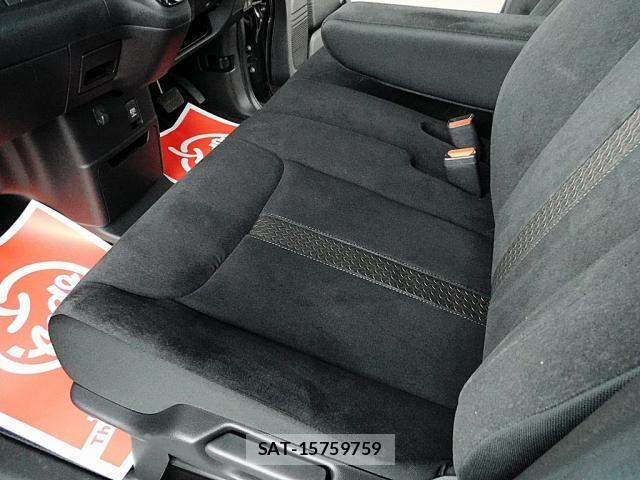 Honda N BOX CUSTOM 2018-06 8830737-26
