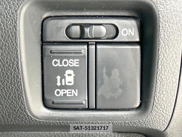 Honda N BOX CUSTOM 2012-06 8830739-4