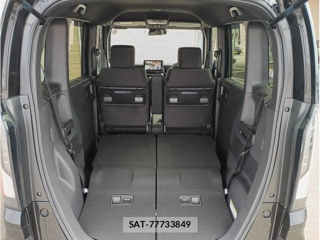 Honda N BOX CUSTOM 2024-09 8830724-3