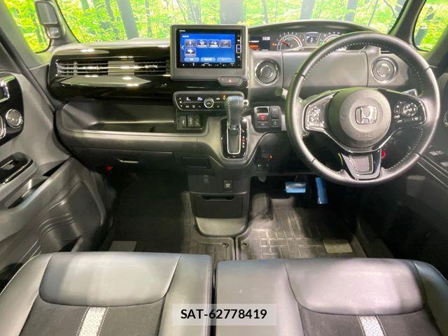 Honda N BOX CUSTOM 2022-10 8830690-1