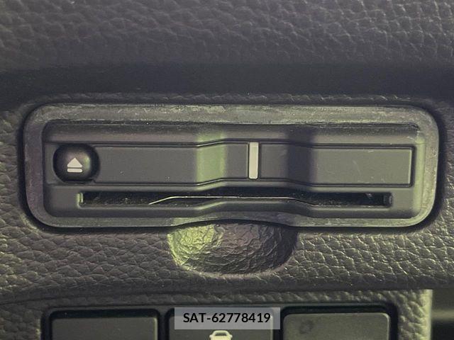Honda N BOX CUSTOM 2022-10 8830690-6