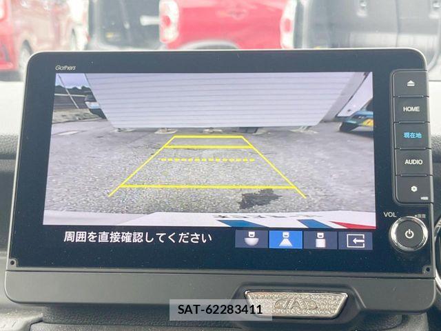 Honda N BOX CUSTOM 2023-10 8830691-5