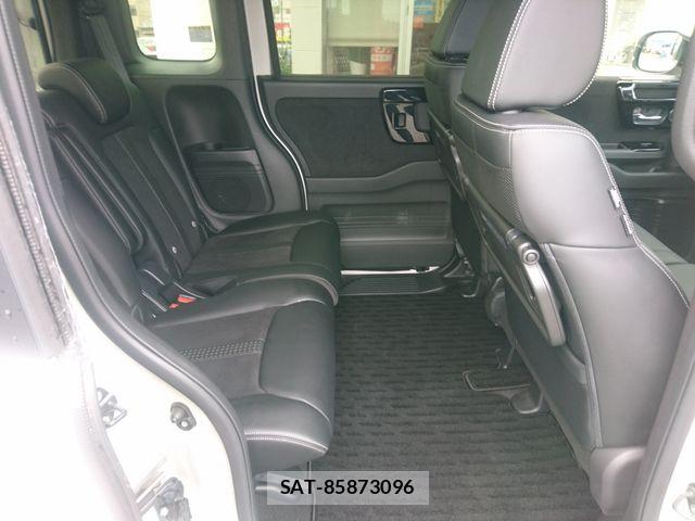 Honda N BOX CUSTOM 2022-09 8830695-10