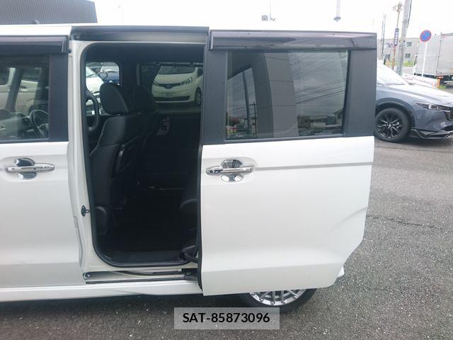 Honda N BOX CUSTOM 2022-09 8830695-15