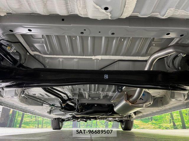 Honda N BOX CUSTOM 2026-08 8830678-18