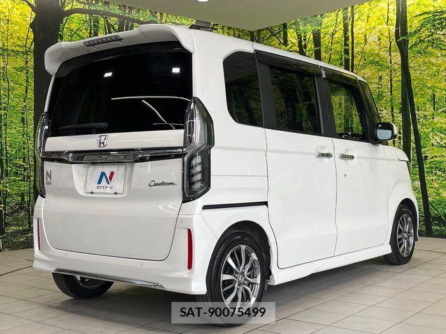 Honda N BOX CUSTOM 2021-01 8830721-16