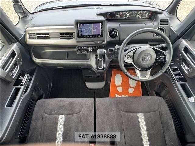Honda N BOX CUSTOM 2022-02 8830722-1