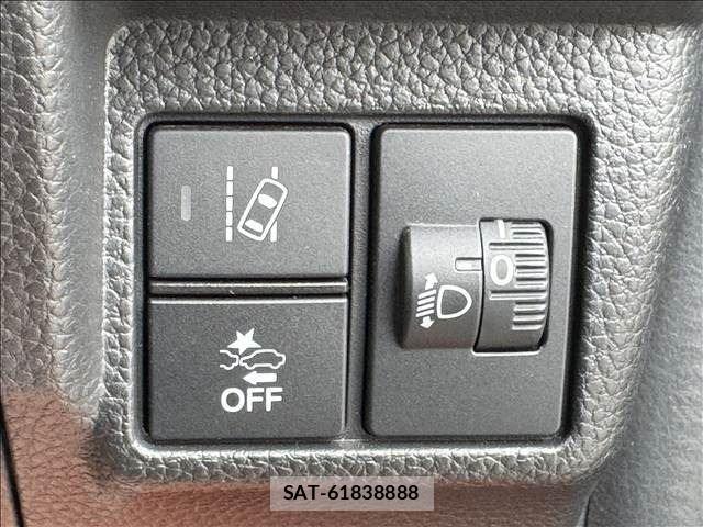 Honda N BOX CUSTOM 2022-02 8830722-26
