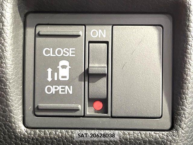 Honda N BOX CUSTOM 2021-02 8830729-4