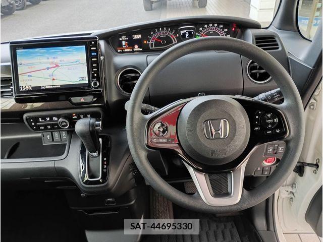 Honda N BOX CUSTOM 2019-08 8830734-1