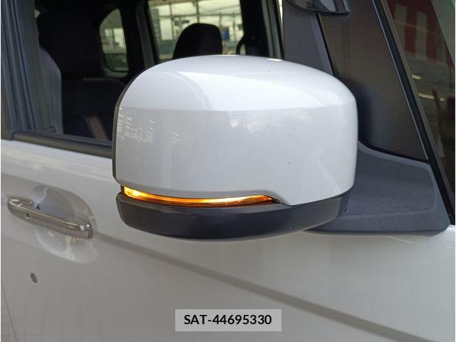 Honda N BOX CUSTOM 2019-08 8830734-6