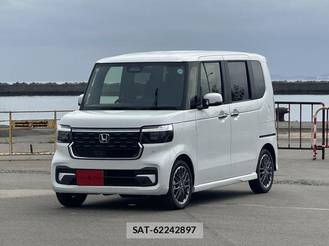 Honda N BOX CUSTOM 2026-05 8830672-0
