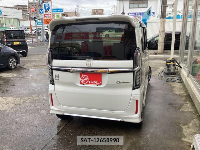 Honda N BOX CUSTOM 2021-10 8850118-2