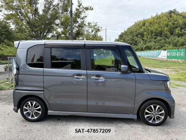 Honda N BOX CUSTOM 2021-08 8850124-3