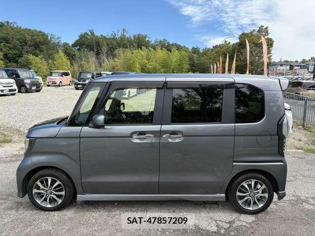 Honda N BOX CUSTOM 2021-08 8850124-5