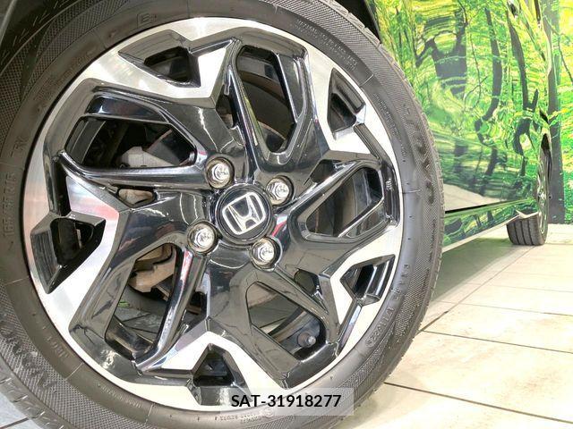 Honda N BOX CUSTOM 2017-12 8850114-12