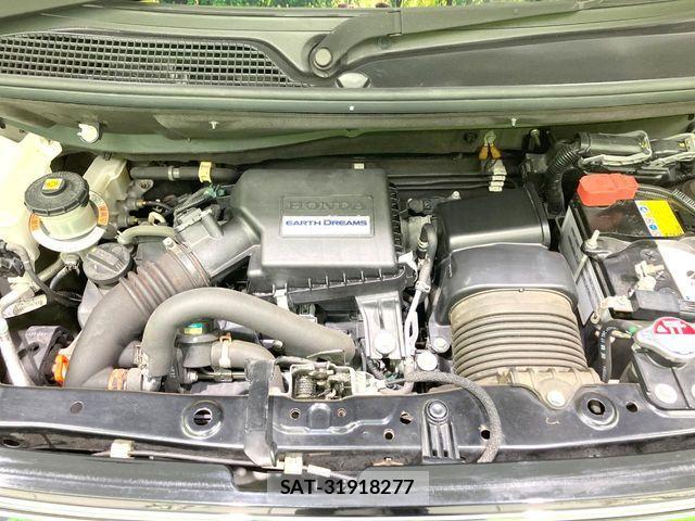 Honda N BOX CUSTOM 2017-12 8850114-17