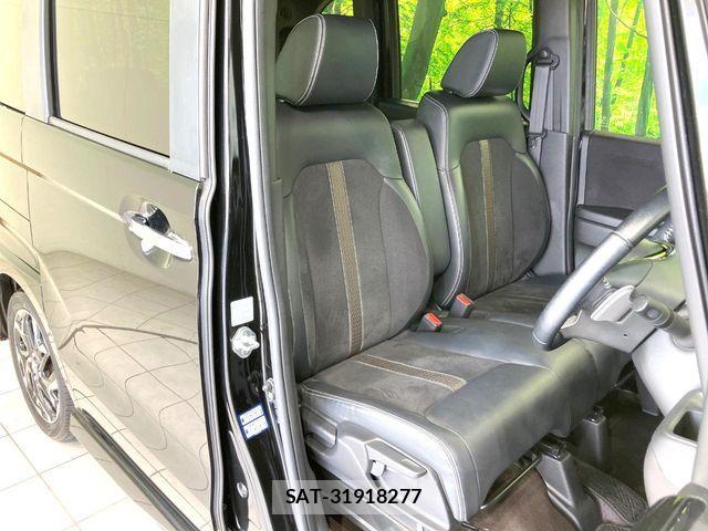 Honda N BOX CUSTOM 2017-12 8850114-7