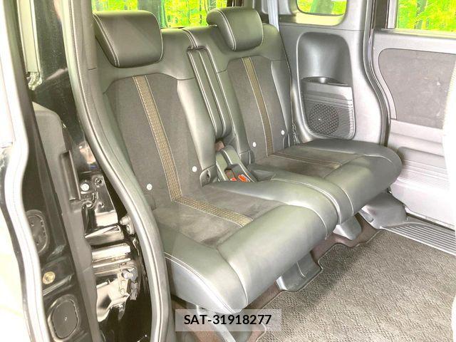 Honda N BOX CUSTOM 2017-12 8850114-8