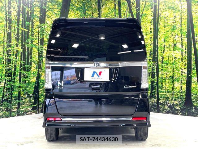 Honda N BOX CUSTOM 2017-01 8849649-16