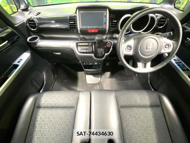 Honda N BOX CUSTOM 2017-01 8849649-1