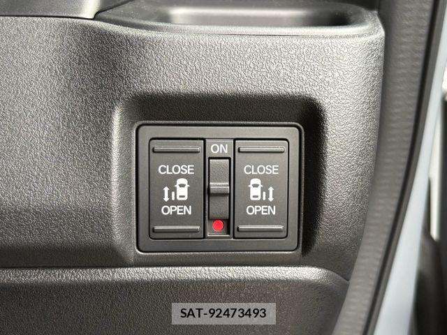 Honda N BOX CUSTOM 2024-01 8850092-25
