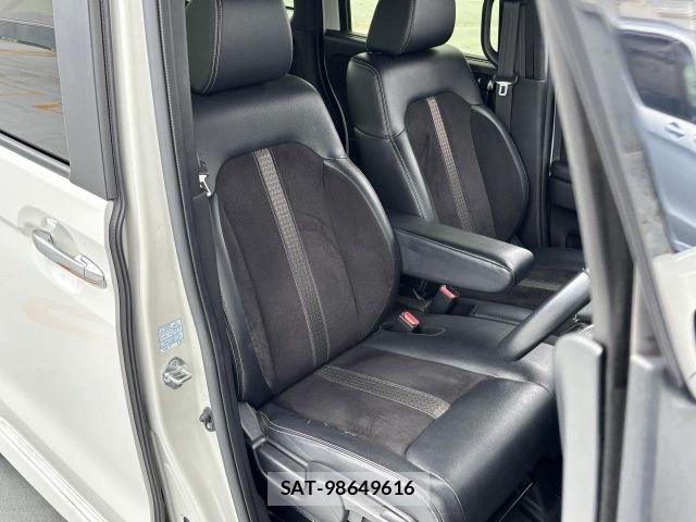 Honda N BOX CUSTOM 2020-06 8850111-4