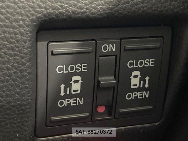 Honda N BOX CUSTOM 2017-12 8850107-4