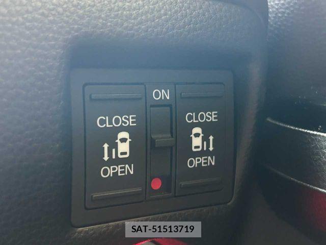 Honda N BOX CUSTOM 2017-12 8849110-11