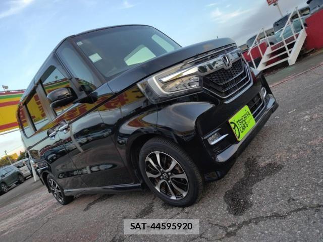 Honda N BOX CUSTOM 2017-11 8850117-24