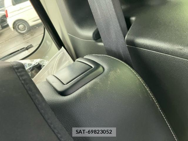 Honda N BOX CUSTOM 2017-10 8850132-18