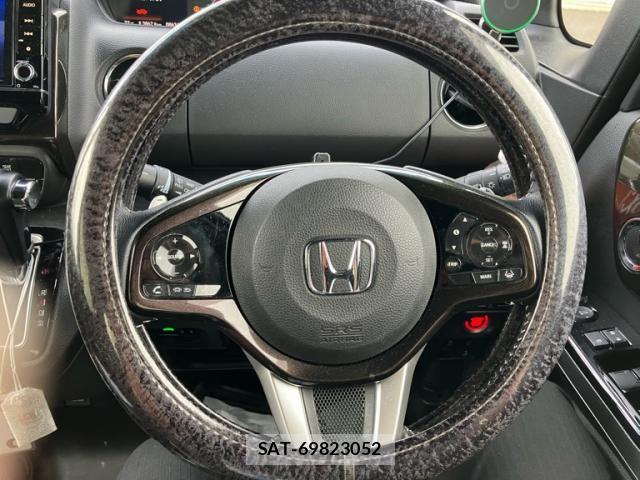 Honda N BOX CUSTOM 2017-10 8850132-24