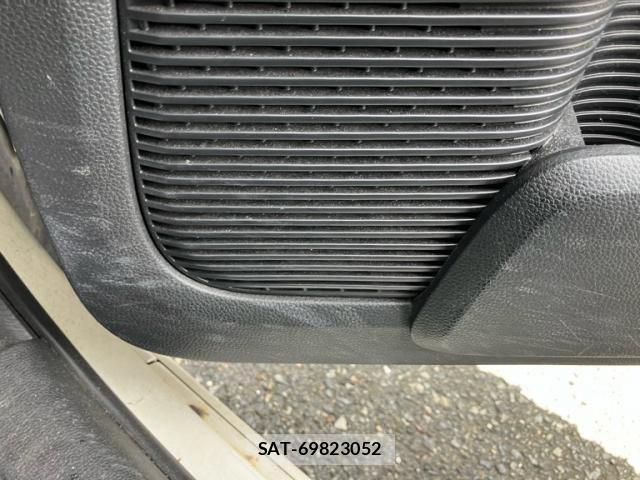Honda N BOX CUSTOM 2017-10 8850132-28
