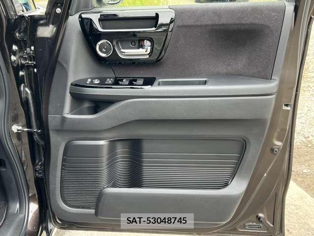 Honda N BOX CUSTOM 2021-12 8850129-7