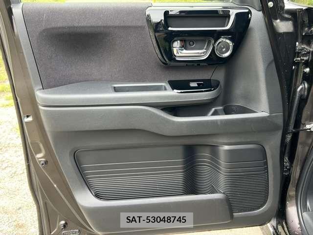 Honda N BOX CUSTOM 2021-12 8850129-9
