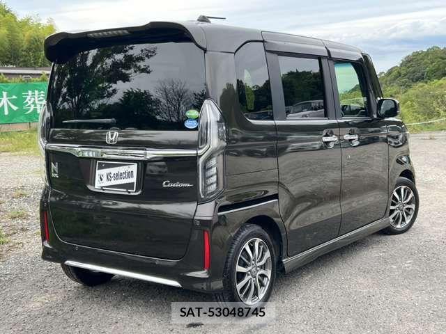 Honda N BOX CUSTOM 2021-12 8850129-1