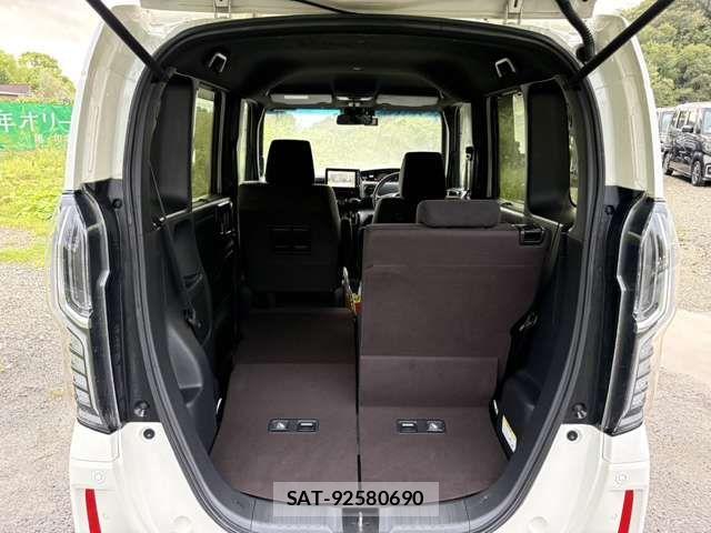 Honda N BOX CUSTOM 2018-02 8850122-10