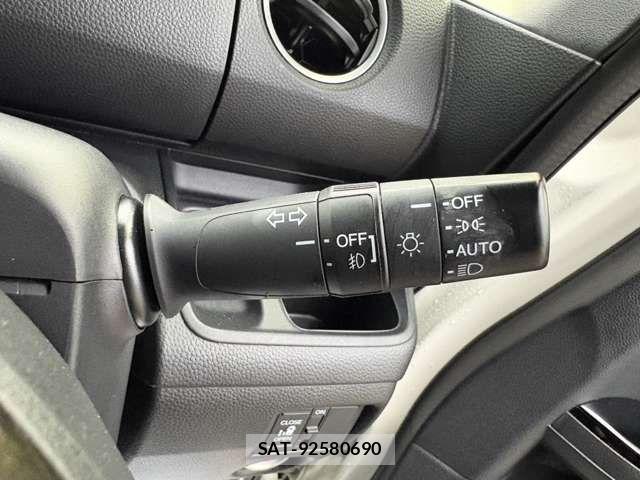 Honda N BOX CUSTOM 2018-02 8850122-15